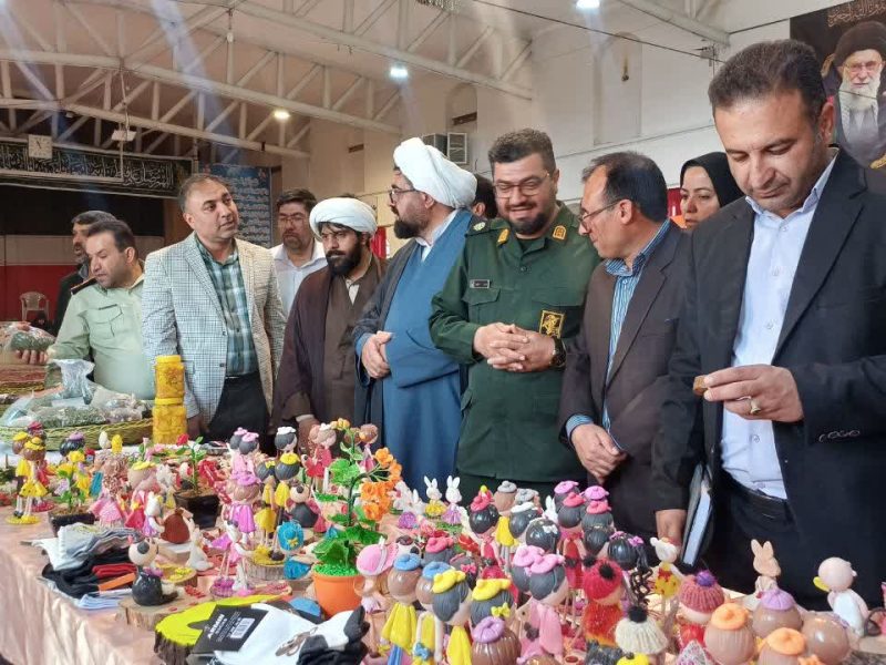 افتتاح نمایشگاه «هزار میدان، هزار غرفه» در اقلید