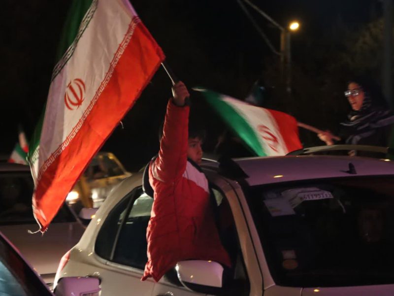 خروش اقلیدی ها در ایستگاه پنجاه و پنجم